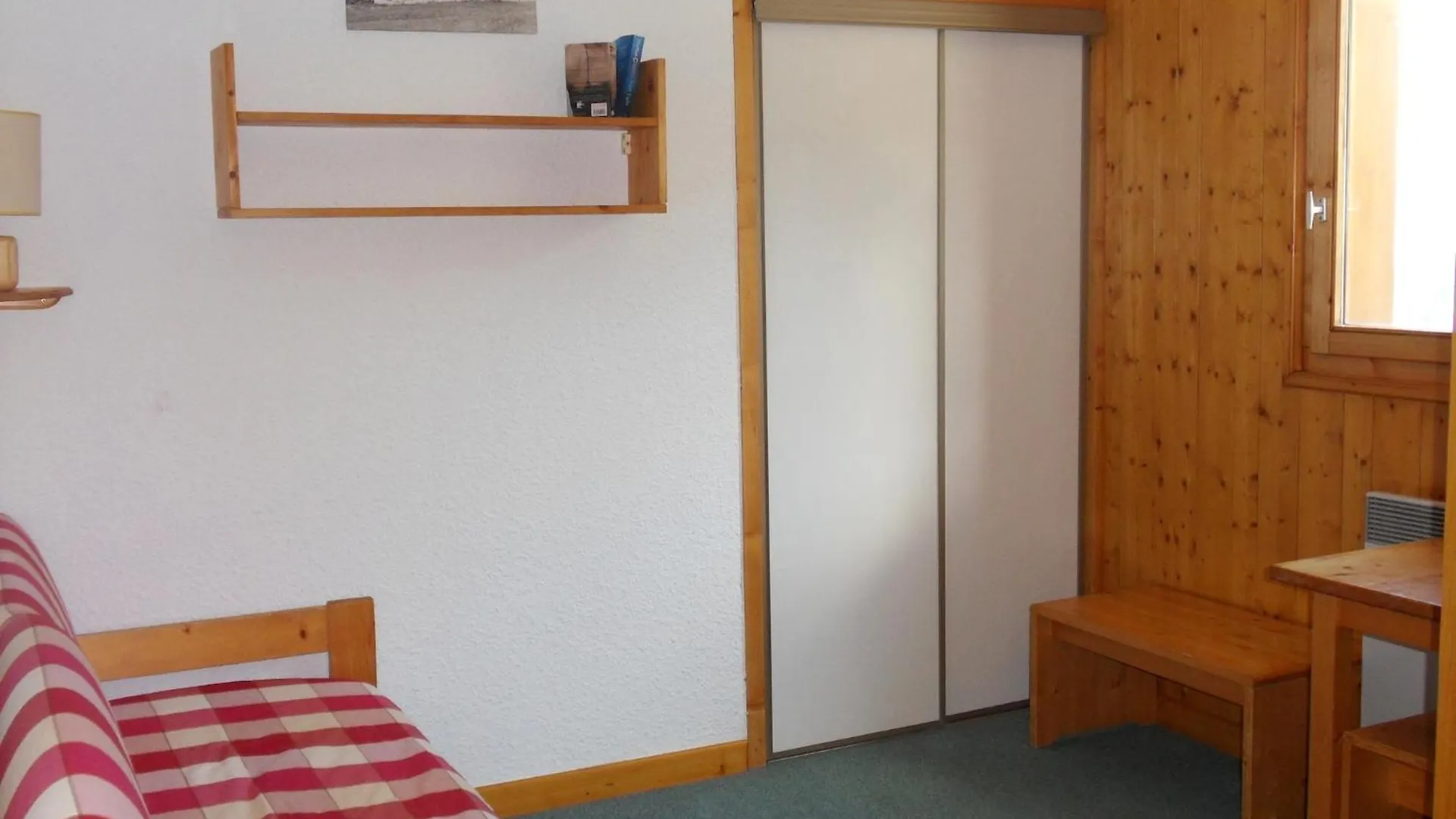 Spacious Apartment in M ribel near Ski Lift Méribel Francia